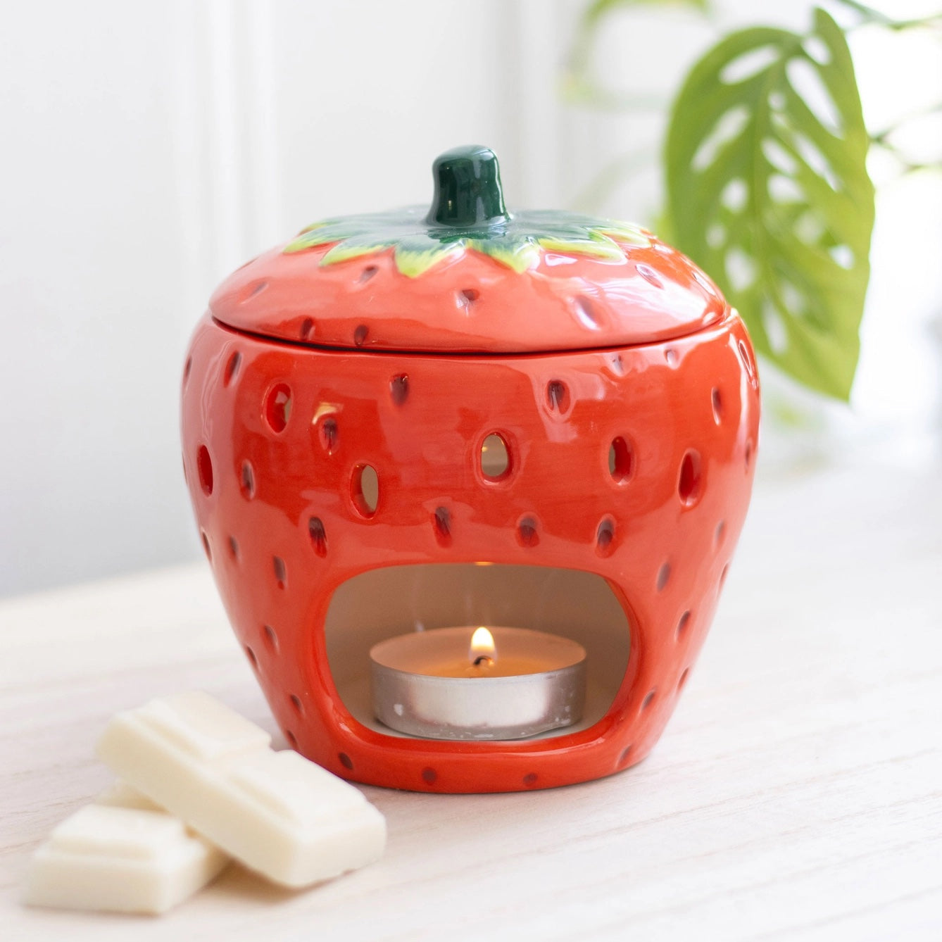 Strawberry Novelty Ceramic Oil Burner