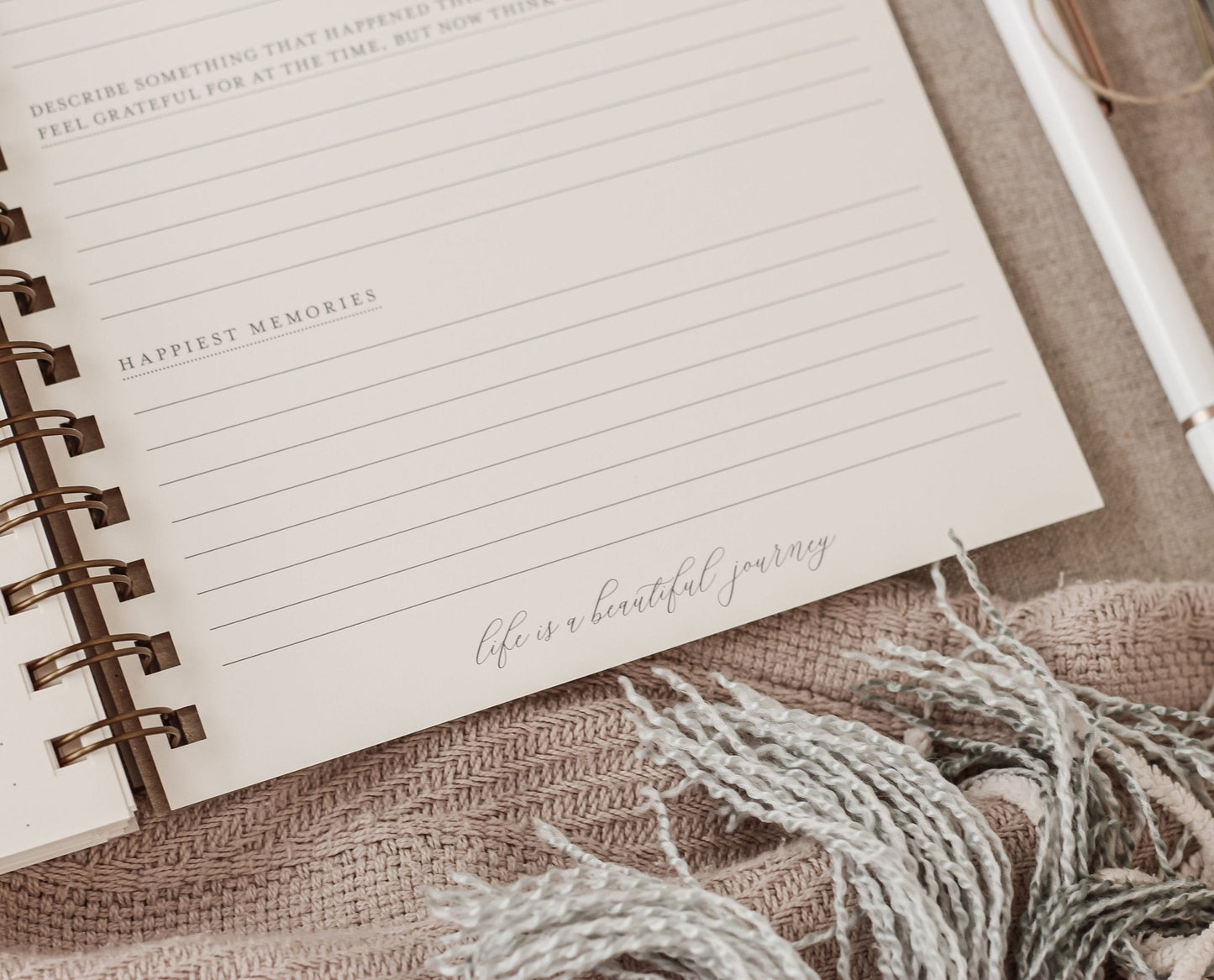 Surround Yourself with Happiness Journal – Daily Gratitude & Positivity, Full Year